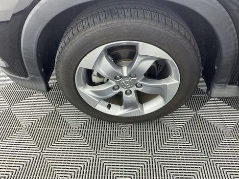 Used 2019 Honda HR-V LX image 17