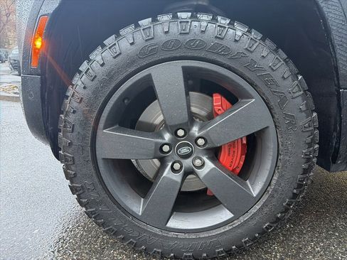 Used 2023 Land Rover Defender 110 X image 11