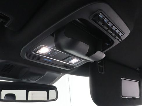 Used 2023 Ford F250 Platinum AWD/4WD image 17