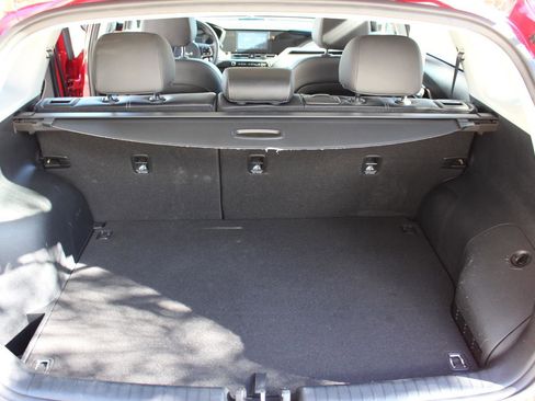 Used 2022 Kia Niro EX image 32