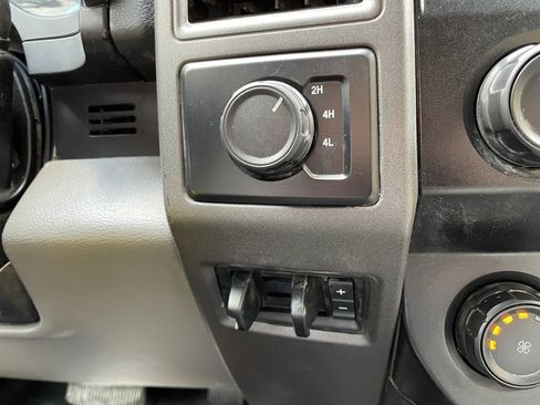 Used 2022 Ford F350 XL w/ Power Equipment Group image 29