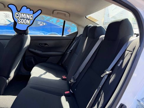 Used 2025 Nissan Sentra S FWD image 15