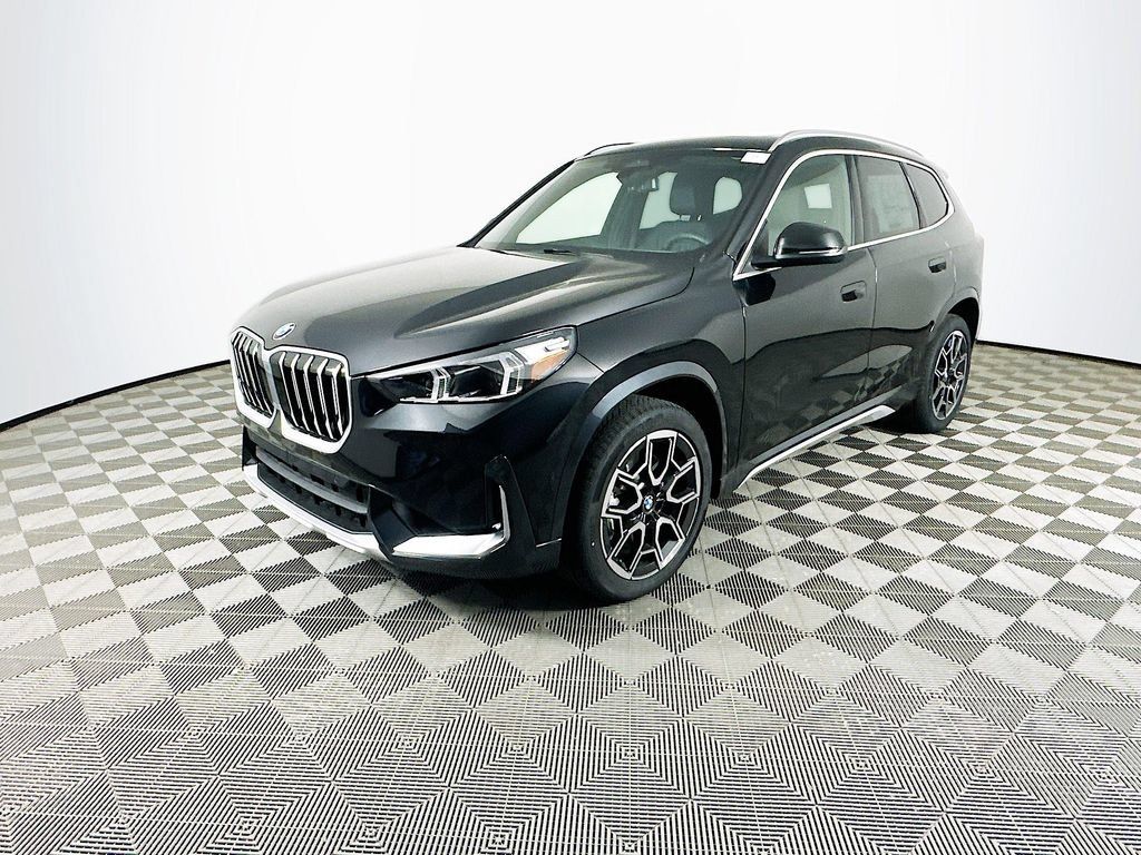 Used 2026 BMW X1 xDrive28i w/ Convenience Package AWD/4WD image 4