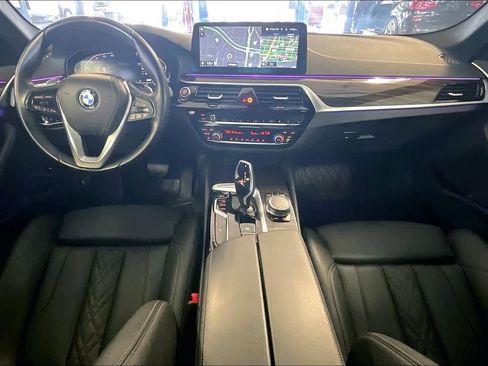 Used 2023 BMW 530i w/ Convenience Package RWD image 14