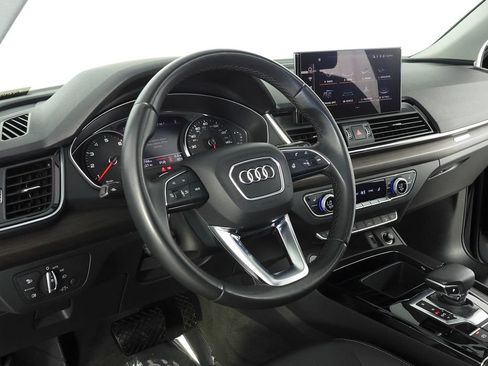 Used 2023 Audi Q5 2.0T Premium w/ Convenience Package AWD/4WD image 31
