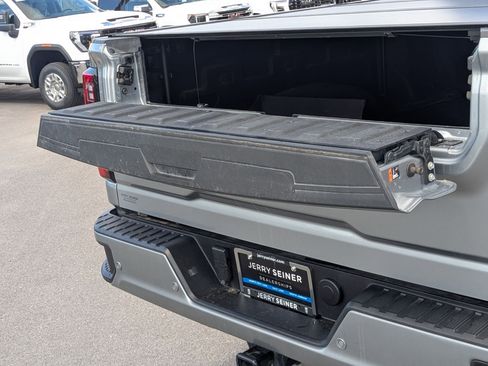 Certified 2024 GMC Sierra 3500 Denali Ultimate image 31