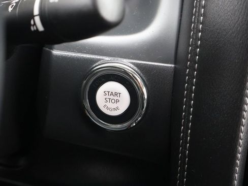 Used 2024 INFINITI QX80 Luxe image 28