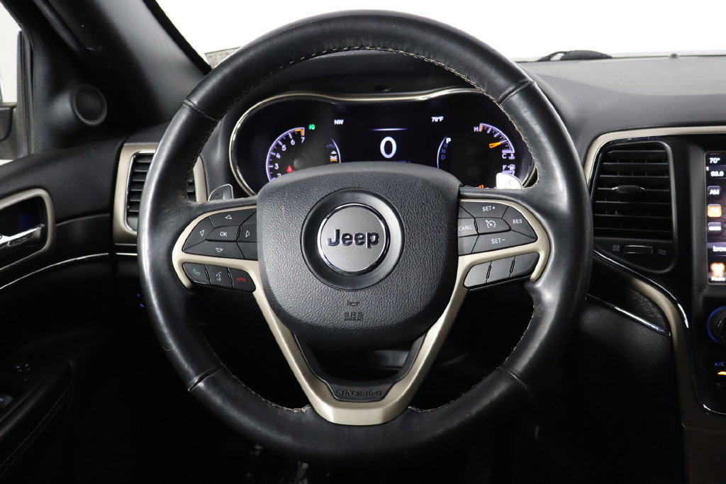 Used 2017 Jeep Grand Cherokee Limited AWD/4WD image 7