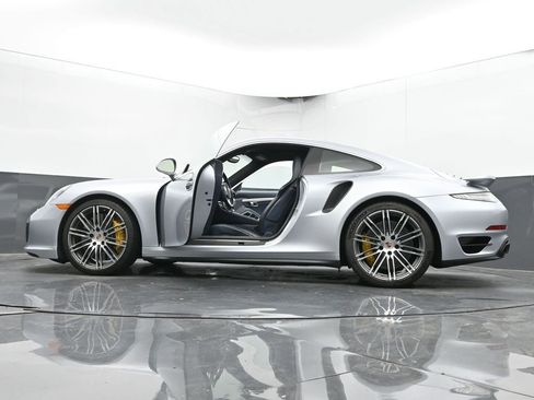 Used 2014 Porsche 911 Turbo S w/ Light Design Package AWD/4WD image 66