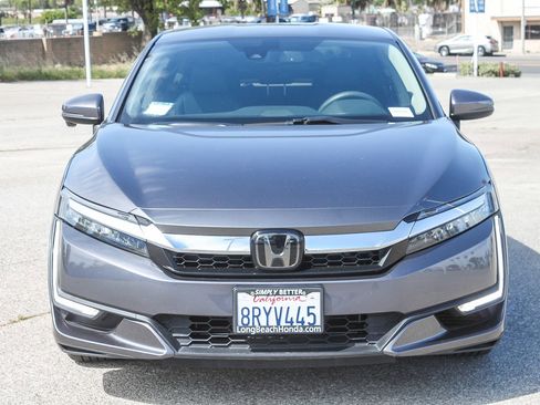 Used 2020 Honda Clarity Plug-In Hybrid image 2