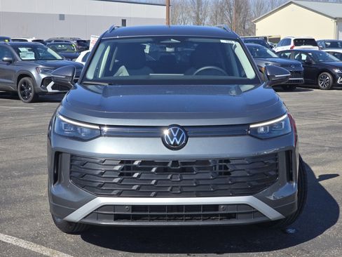 New 2026 Volkswagen Tiguan S image 2