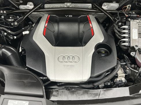 Used 2021 Audi SQ5 Premium Plus w/ Premium Plus Package AWD/4WD image 24