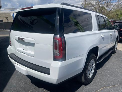 Used 2019 GMC Yukon XL SLT AWD/4WD image 8