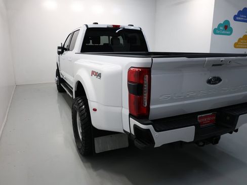 Used 2023 Ford F350 Lariat w/ FX4 Off-Road Package AWD/4WD image 66