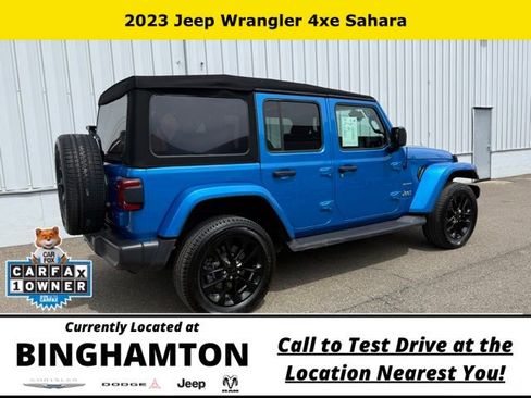 Used 2023 Jeep Wrangler Unlimited Sahara w/ Cold Weather Group AWD/4WD image 5