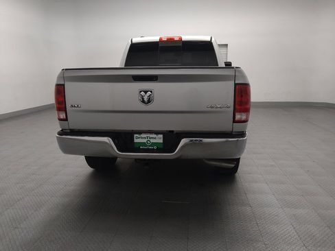 Used 2017 RAM 1500 Classic SLT AWD/4WD image 7