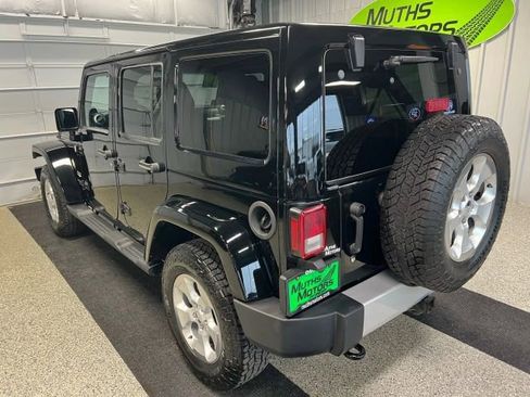 Used 2014 Jeep Wrangler Unlimited Sahara w/ Max Tow Package image 4