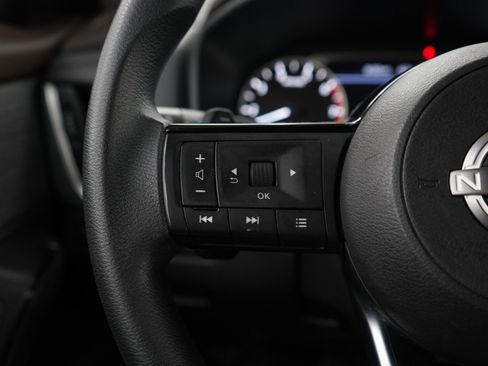 Used 2023 Nissan Rogue SV AWD/4WD image 27