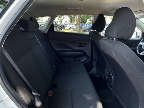 Used 2025 Hyundai Kona SEL FWD image 30