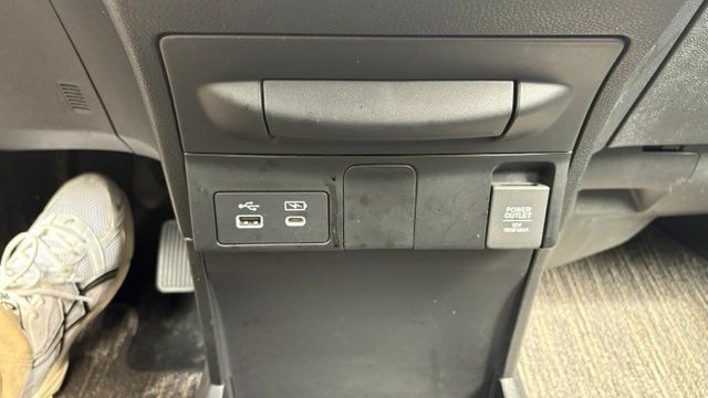 Used 2025 Honda Odyssey EX-L image 18