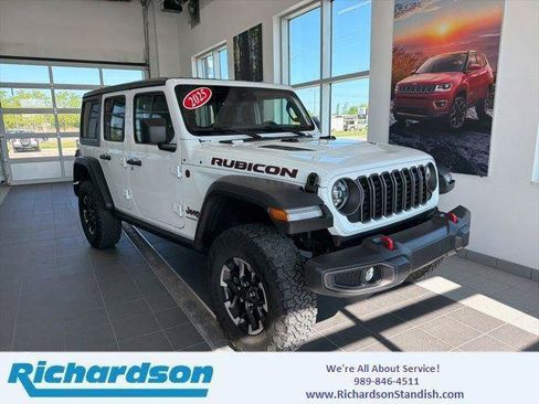 Certified 2025 Jeep Wrangler Unlimited Rubicon AWD/4WD image 1