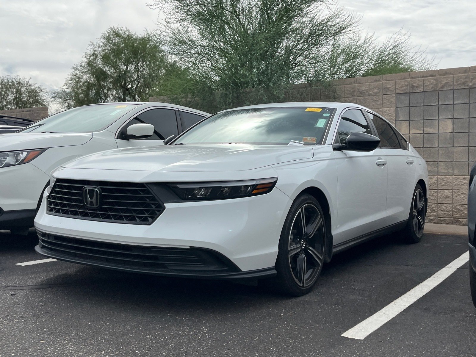 Used 2024 Honda Accord Sport image 2