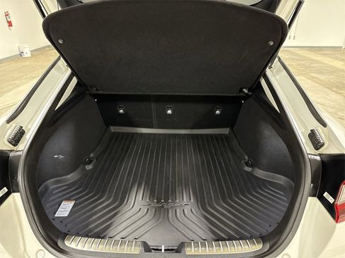 Used 2019 Kia Stinger Premium image 25