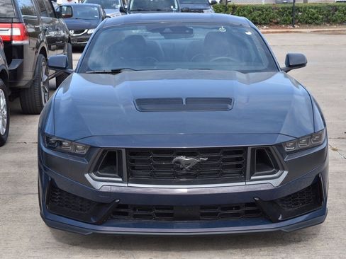 Used 2024 Ford Mustang Dark Horse image 3