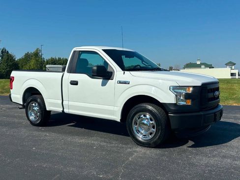 Used 2016 Ford F150 XL w/ Equipment Group 101A Mid RWD image 2
