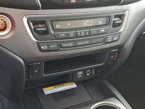 Used 2022 Honda Ridgeline RTL-E image 16