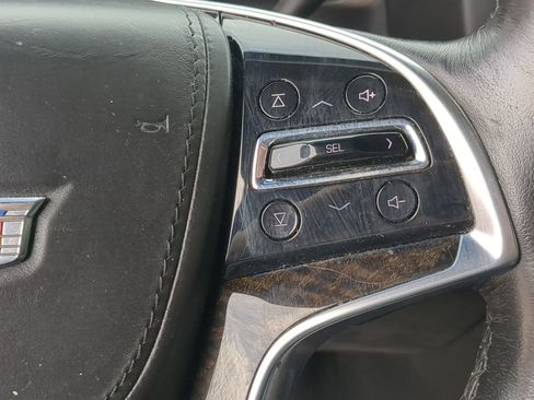 Used 2016 Cadillac Escalade ESV Platinum image 33