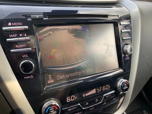 Used 2020 Nissan Murano Platinum w/ Cargo Package image 30