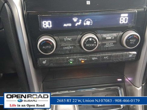 Used 2022 Subaru Ascent Limited w/ Technology Package image 22