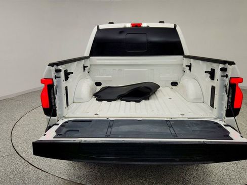 Used 2024 Ford F150 Lightning Platinum image 22
