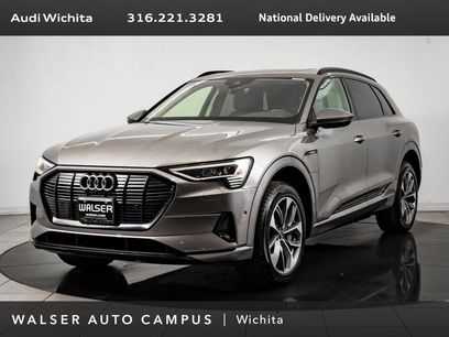 Used 2021 Audi e-tron Premium Plus w/ Premium Plus Package