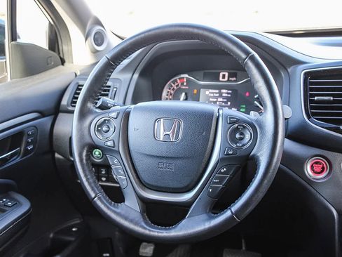 Used 2023 Honda Ridgeline RTL-E image 16