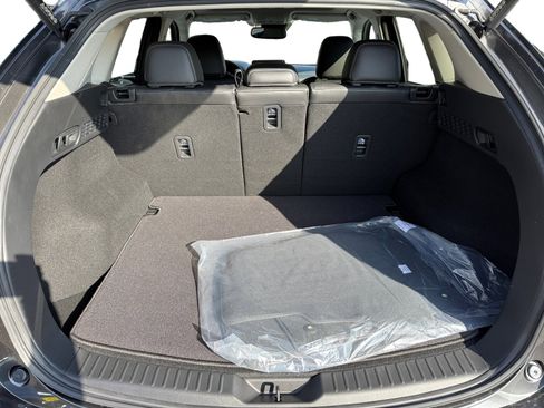 New 2025 MAZDA CX-5 AWD 2.5 S w/ Preferred Package image 17