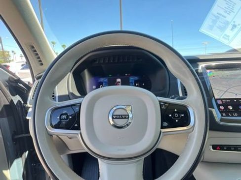 Used 2023 Volvo XC90 B5 Core AWD/4WD image 10