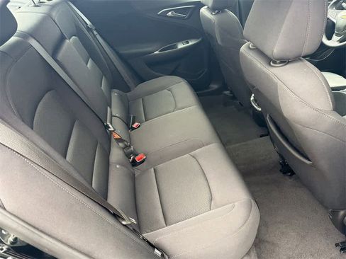 Used 2024 Chevrolet Malibu LT image 14