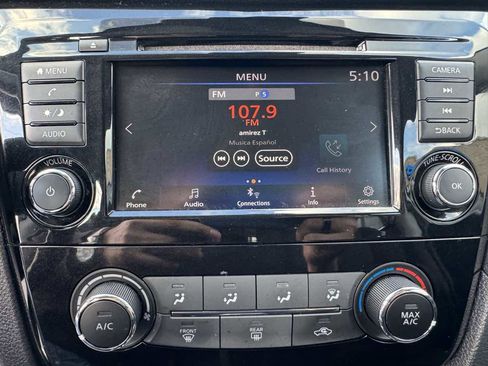 Used 2020 Nissan Rogue S AWD/4WD image 16