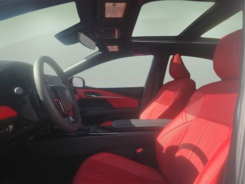 Used 2025 Toyota Camry XSE image 19