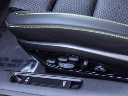 Certified 2026 Porsche 911 Carrera 4 GTS AWD/4WD image 21