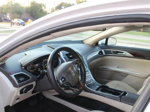 Used 2016 Lincoln MKZ w/ Equipment Group 300A Reserve image 15