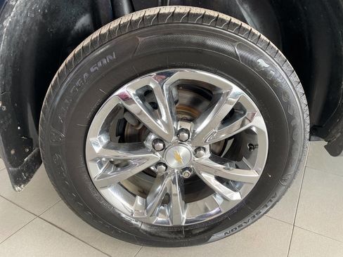 Used 2017 Chevrolet Equinox LT w/ Convenience Package image 14