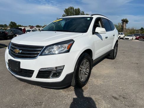Used 2016 Chevrolet Traverse LT AWD/4WD image 1