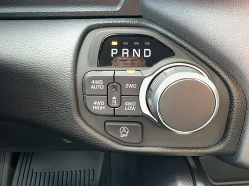 New 2025 RAM 1500 Big Horn image 28