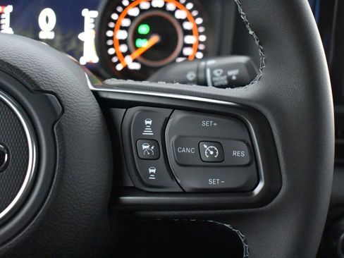 New 2026 Jeep Gladiator Mojave image 19