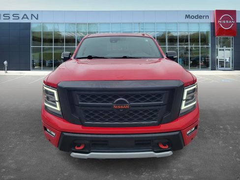 Used 2021 Nissan Titan PRO-4X w/ Pro-4x Convenience Package image 2