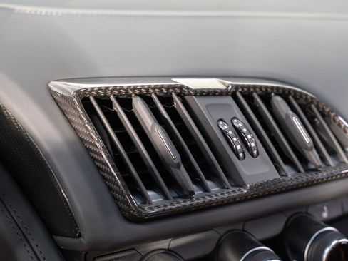 Used 2023 Audi R8 V10 performance image 9