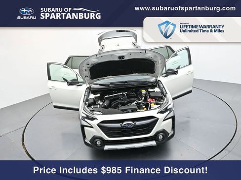 Used 2023 Subaru Outback Limited image 35
